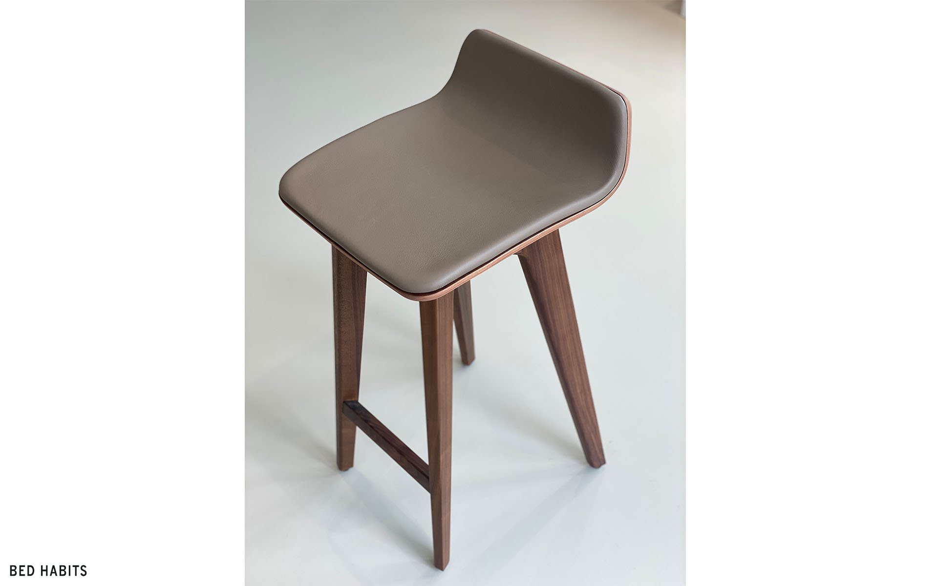 Barkruk Morph Bed Habits 11